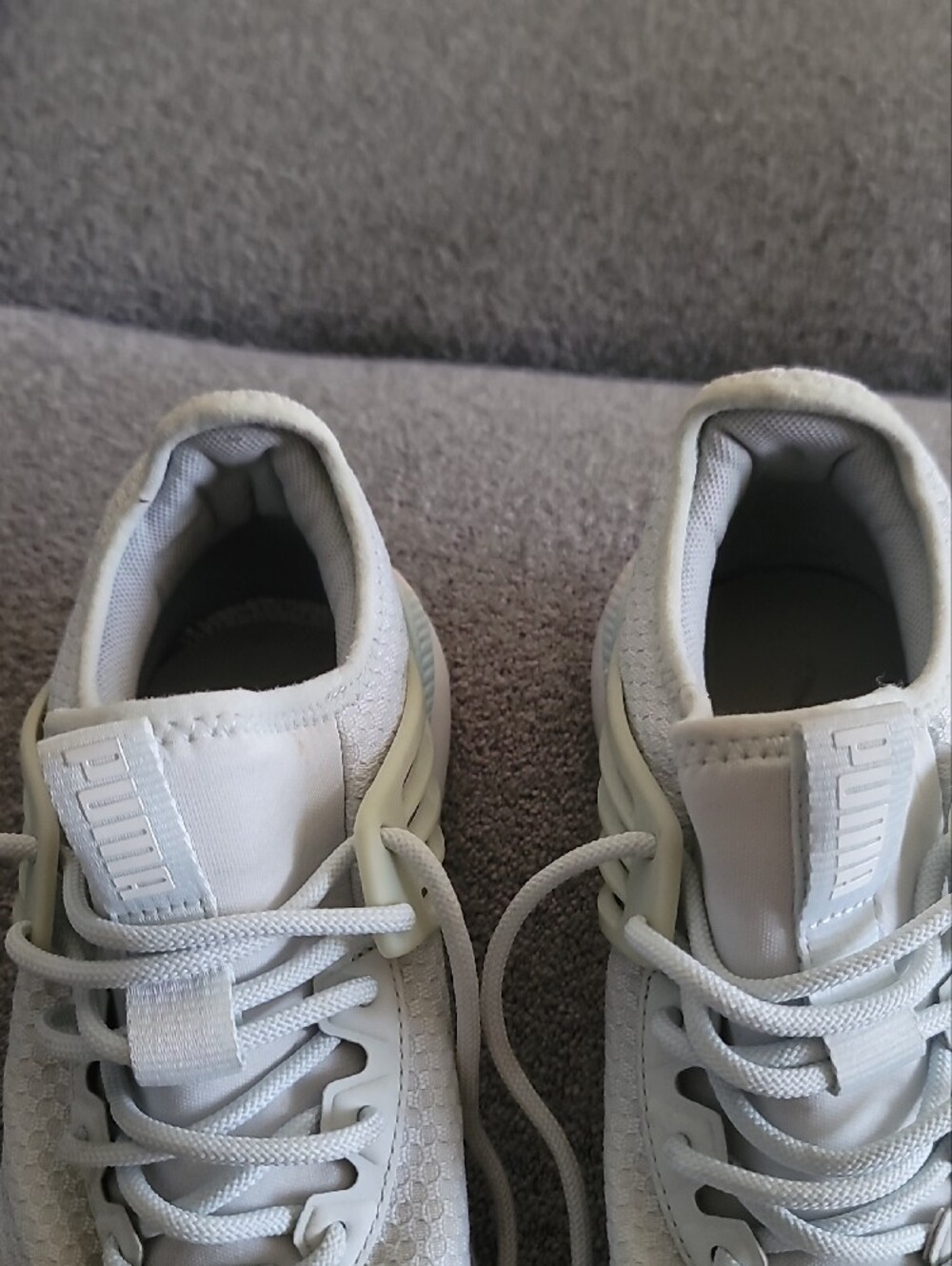 Puma Women's Light Blue Sneakers with Pastel Rainbow Accents - Picture 12 of 15